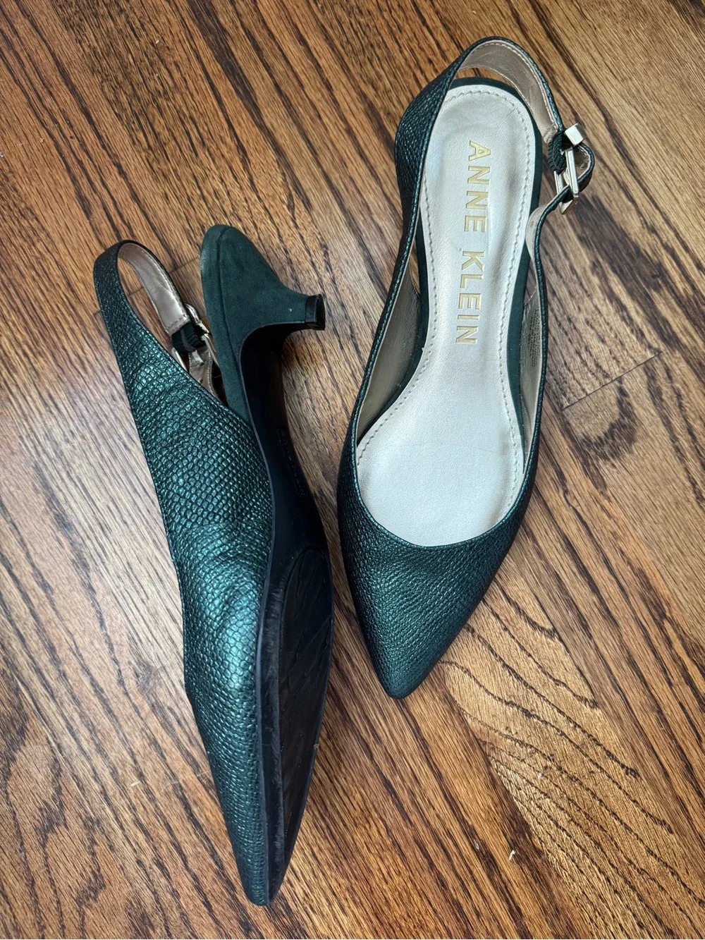 Anne Klein Expert Slingback Kitten Heels  Reptile Embossed Leather & Suede 8.5